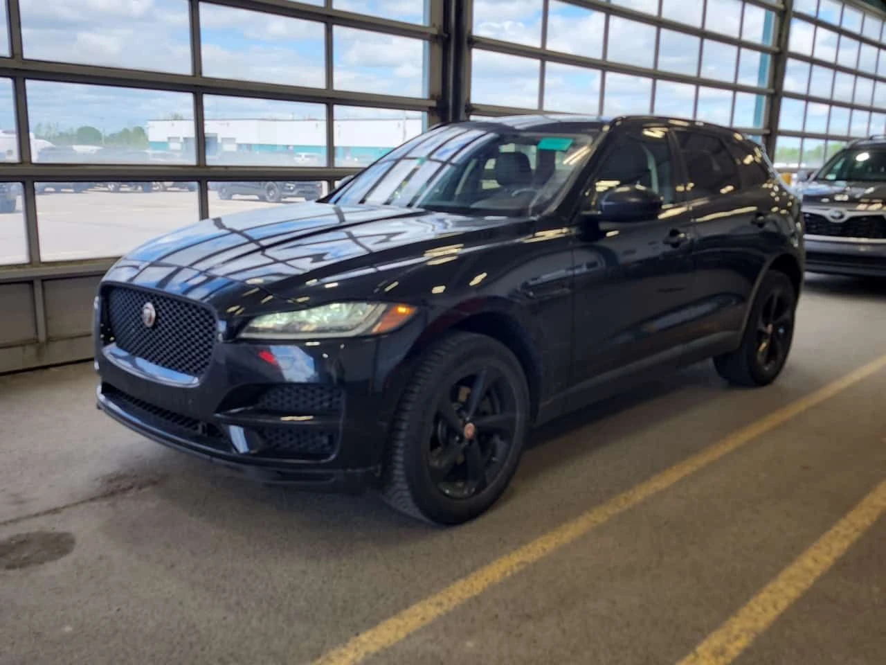 Jaguar F-PACE * PRESTIGE * CARFAX * ЦЕНА ДО БГ