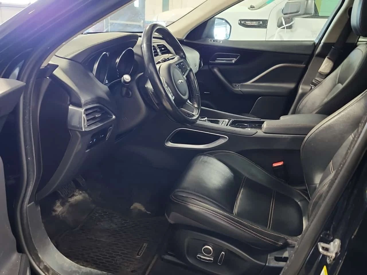 Jaguar F-PACE * PRESTIGE * CARFAX * ЦЕНА ДО БГ, снимка 5 - Автомобили и джипове - 54729336
