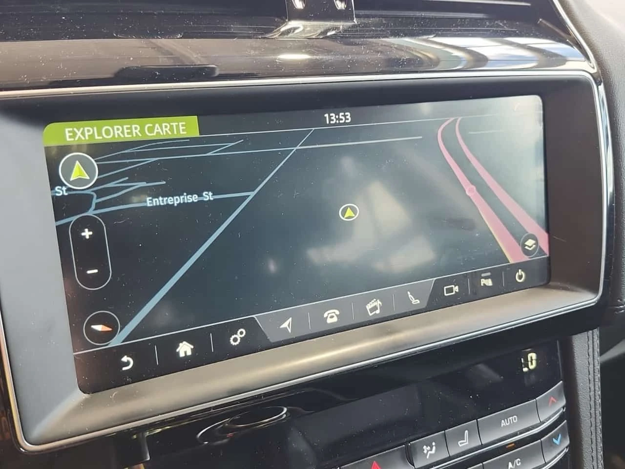 Jaguar F-PACE * PRESTIGE * CARFAX * ЦЕНА ДО БГ, снимка 8 - Автомобили и джипове - 54729336