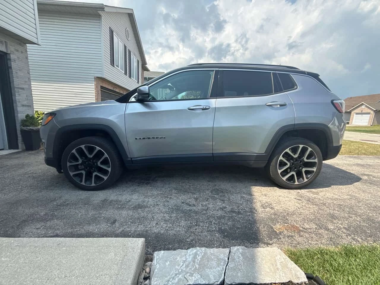 Jeep Compass * Limited * CARFAX * ОПЦИЯ ЗА ФИНАНСИРАНЕ , снимка 17 - Автомобили и джипове - 55246306