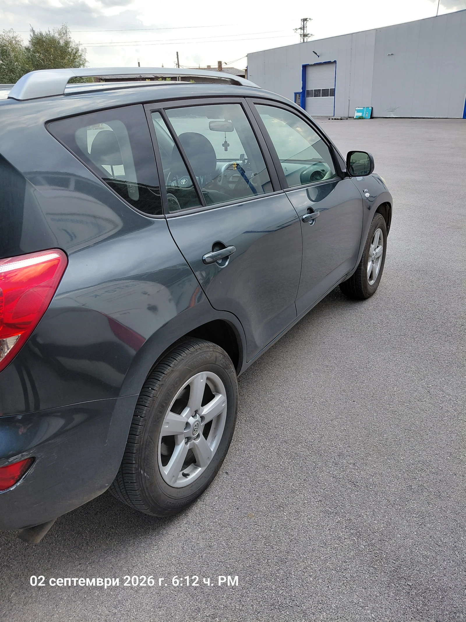 Toyota Rav4, снимка 6 - Автомобили и джипове - 56060754