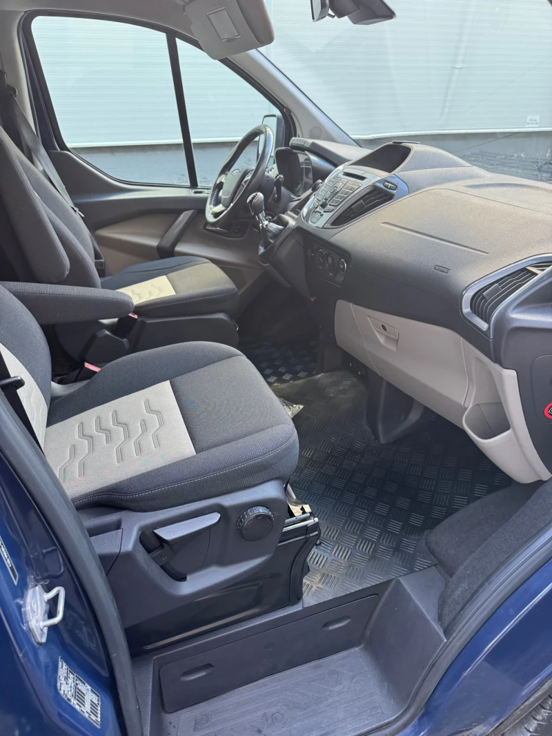 Ford Transit Custom Tourneo Limited, снимка 10 - Бусове и автобуси - 52708414