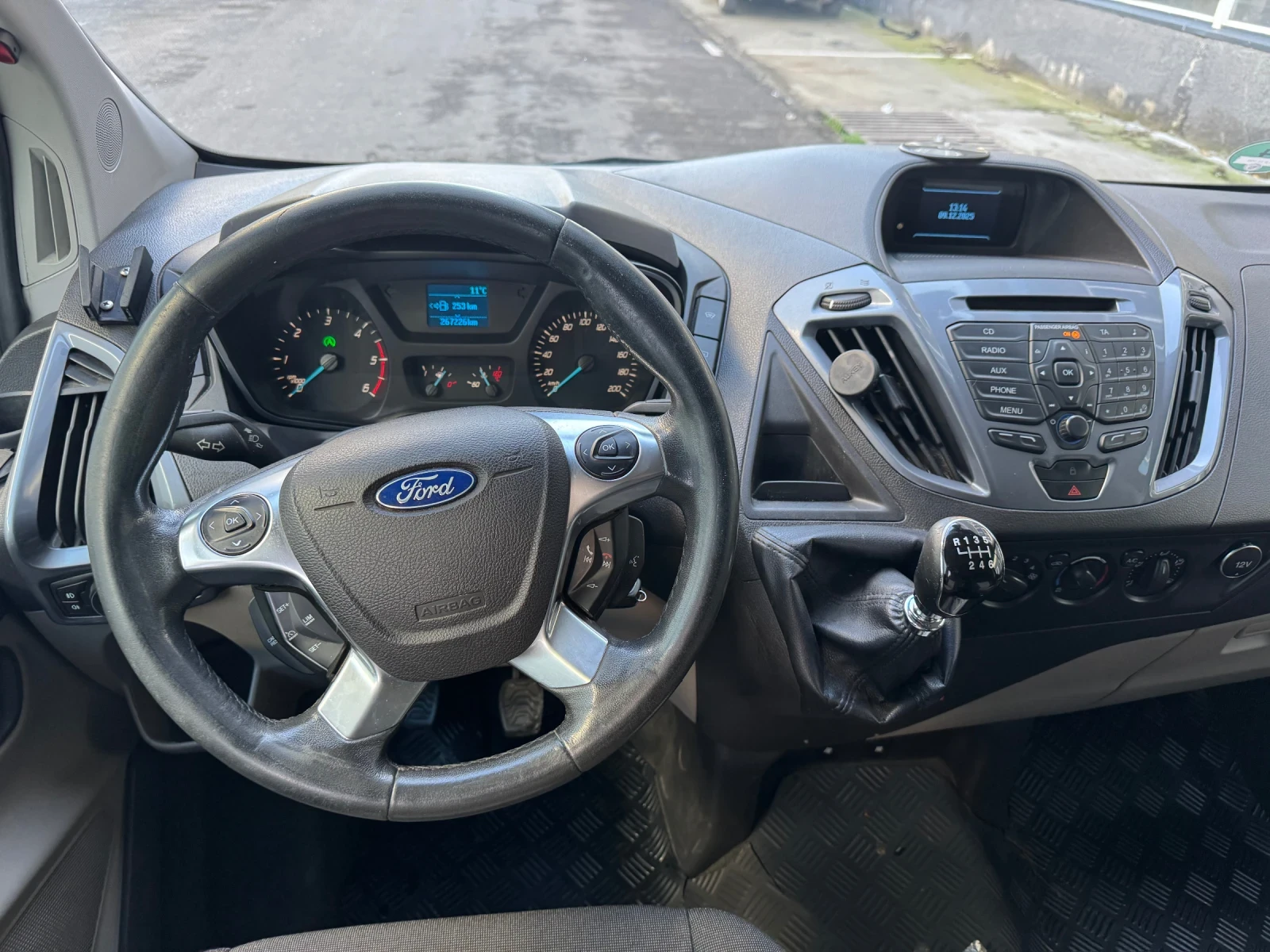 Ford Transit Custom Tourneo Limited | Mobile.bg   13