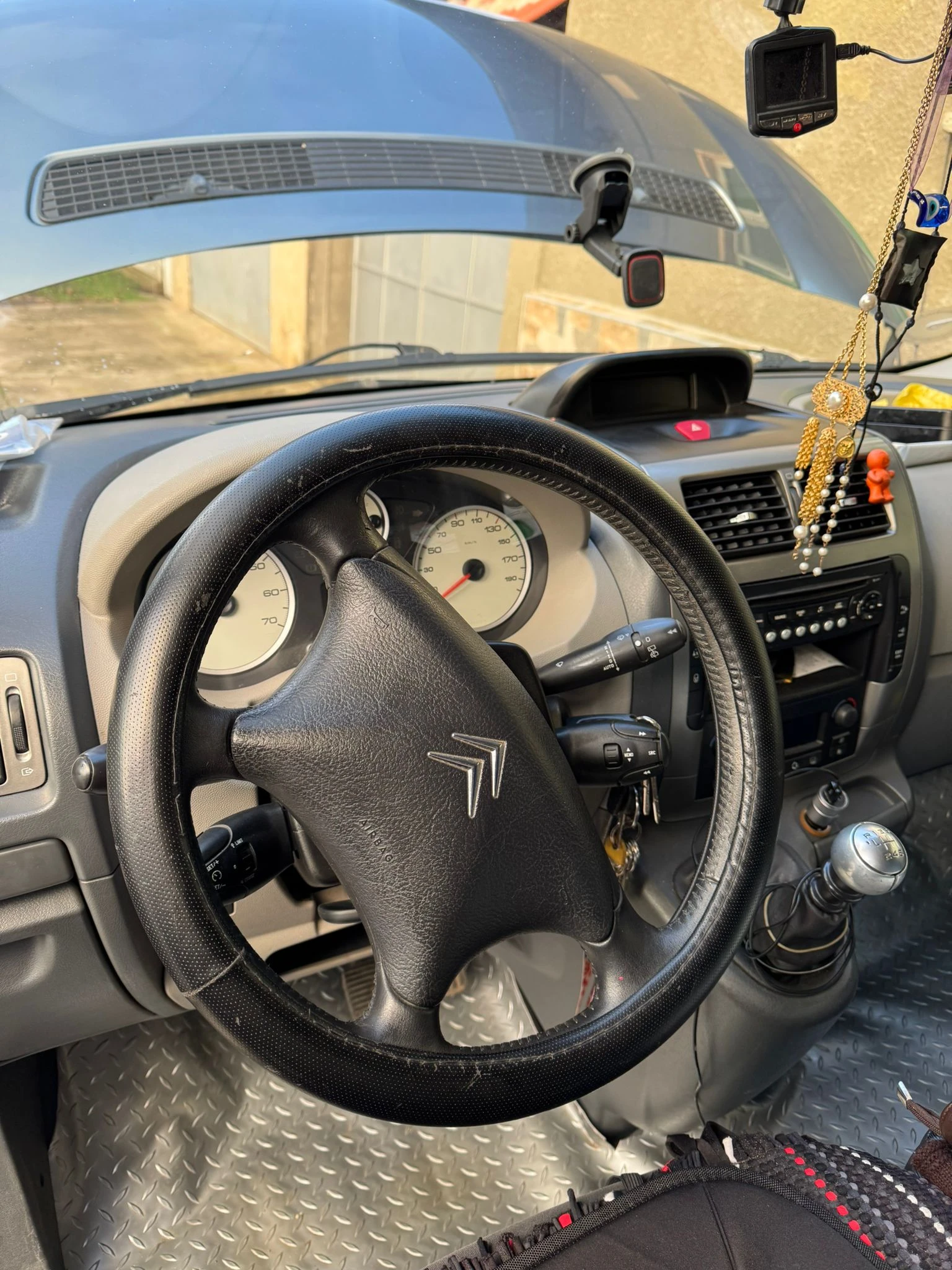 Citroen Jumpy  - изображение 5