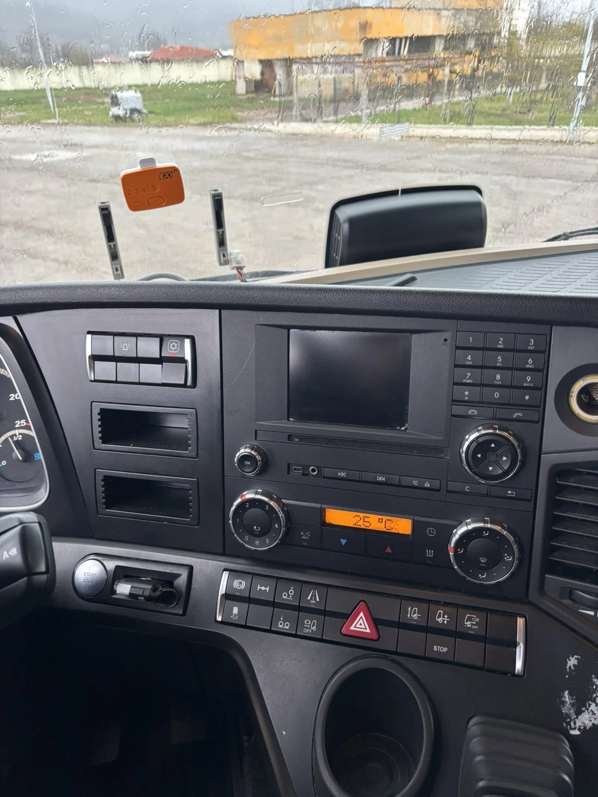 Mercedes-Benz Actros 2645  . | Mobile.bg   14