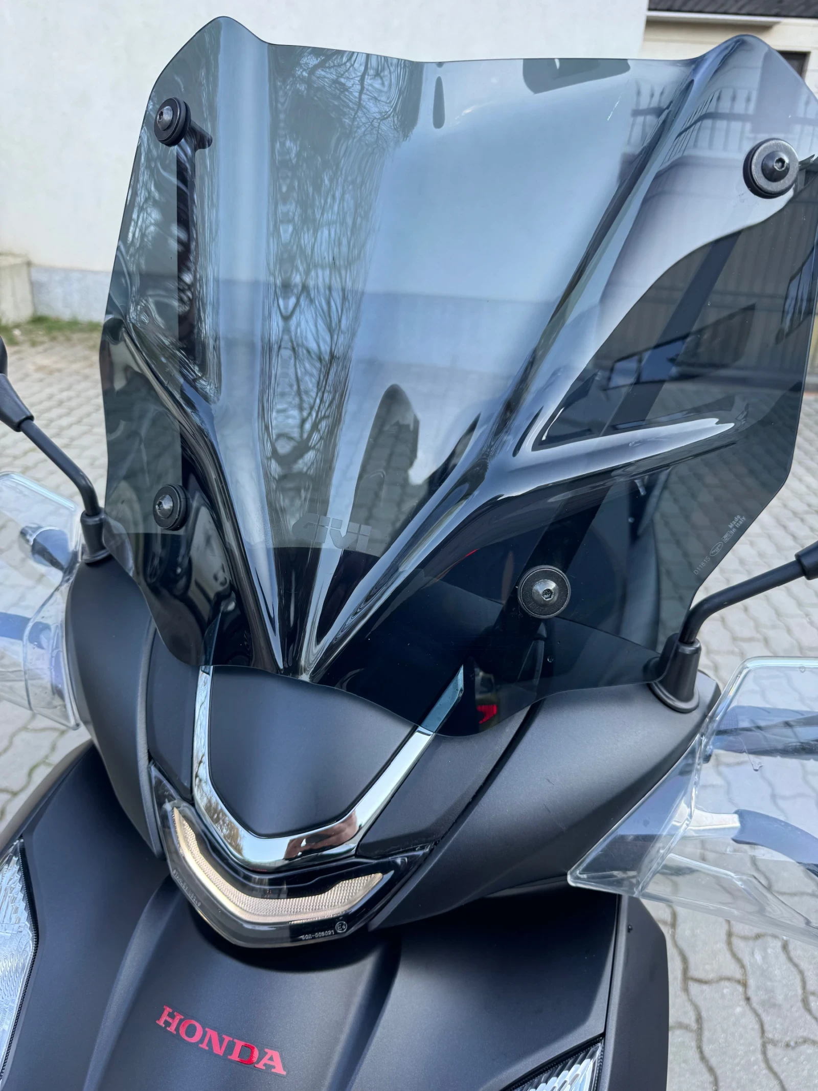 Honda Sh 350i* SPORT EDITION* * FULL LED* * TCS* START STOP, снимка 8 - Мотоциклети и мототехника - 54127001