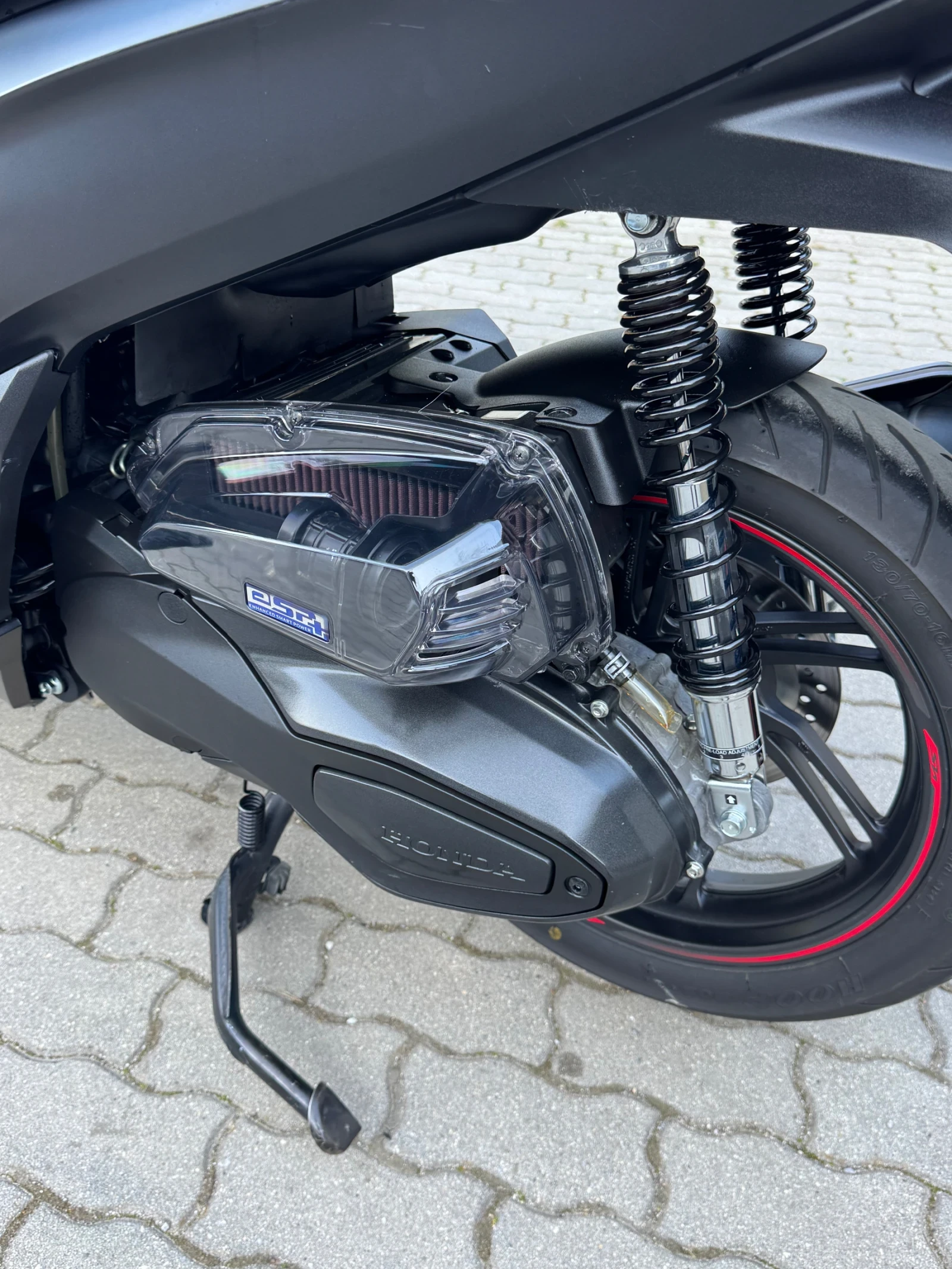 Honda Sh 350i* SPORT EDITION* * FULL LED* * TCS* START STOP, снимка 11 - Мотоциклети и мототехника - 54127001