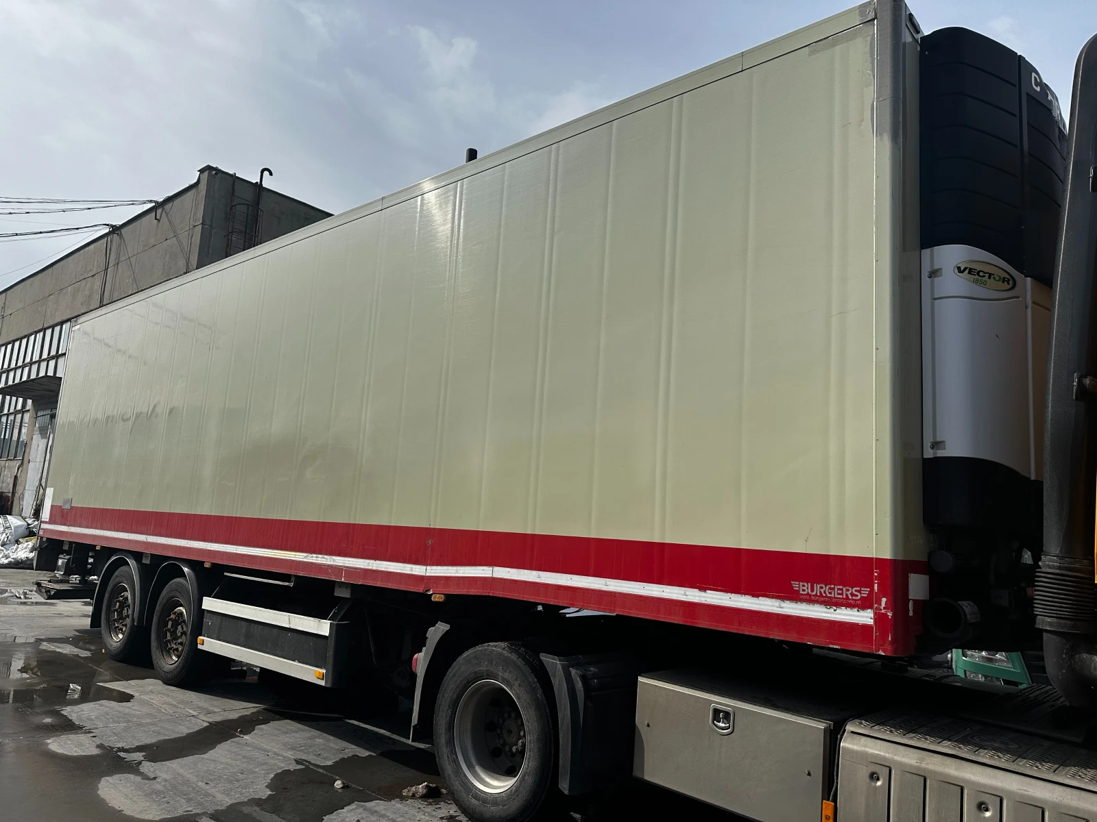 Полуремарке Други Vlastuin D -Tec