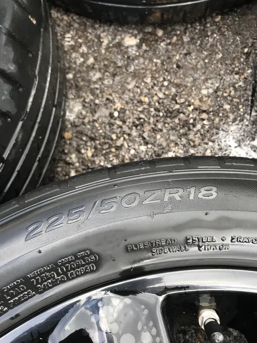 ���� � ������ 225/50R18 �� Mini Countryman | Mobile.bg � ����������� 6