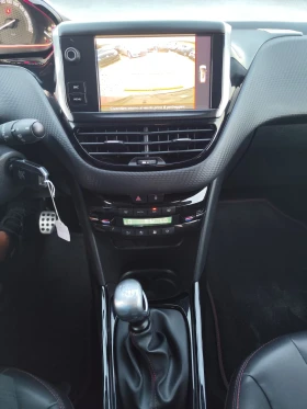 Peugeot 2008 1.2 бензин , снимка 13