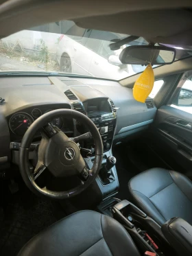 Opel Zafira, снимка 2