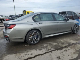 BMW 750 4.4L 8 All wheel drive, снимка 1