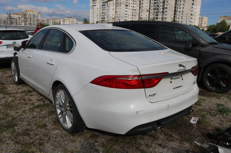 Jaguar Xf 35T X260 4x4, снимка 7 - Автомобили и джипове - 45354917