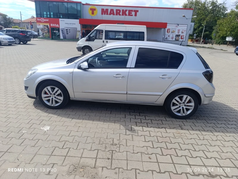 Opel Astra 1.7, снимка 2 - Автомобили и джипове - 47406698