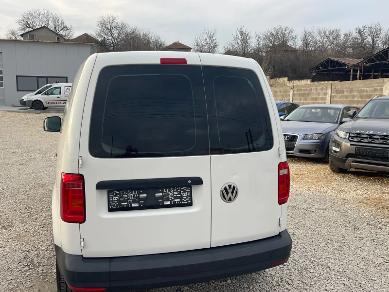 VW Caddy 2.0TDI, снимка 9 - Автомобили и джипове - 49441366