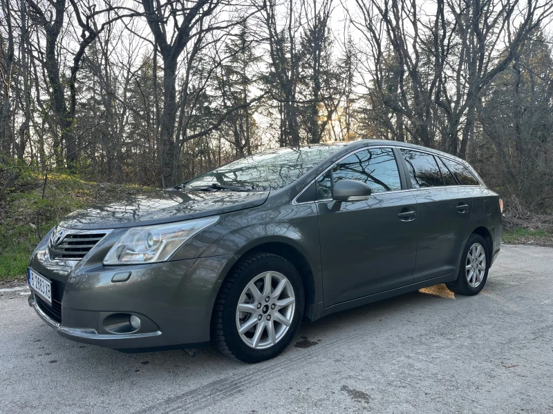 Toyota Avensis 2.0 дизел , снимка 1 - Автомобили и джипове - 49589469