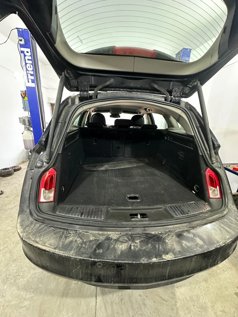 Opel Insignia, снимка 5 - Автомобили и джипове - 52645620