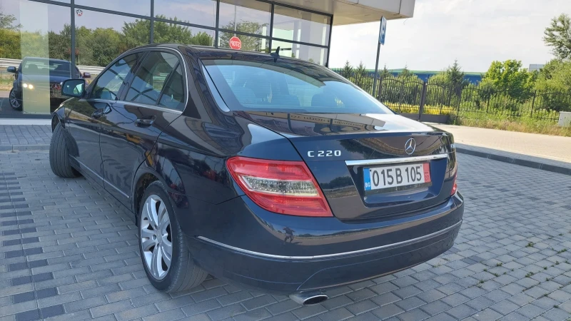 Mercedes-Benz C 220 2.2НАВИ 646 AVANG., снимка 4 - Автомобили и джипове - 50714396