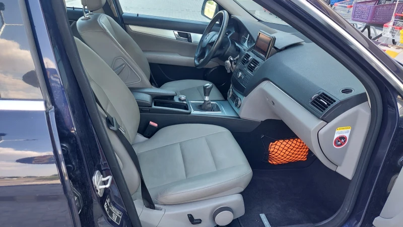 Mercedes-Benz C 220 2.2НАВИ 646 AVANG., снимка 10 - Автомобили и джипове - 50714396