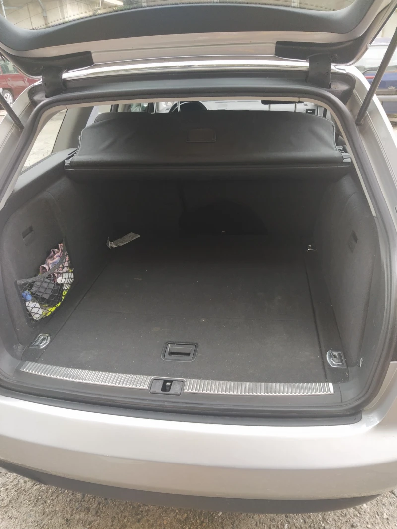 Audi A4, снимка 3 - Автомобили и джипове - 52326337