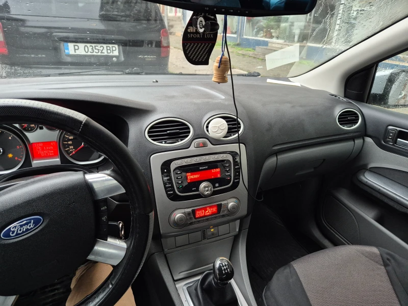 Ford Focus 1.6 TDCi, снимка 7 - Автомобили и джипове - 52914100