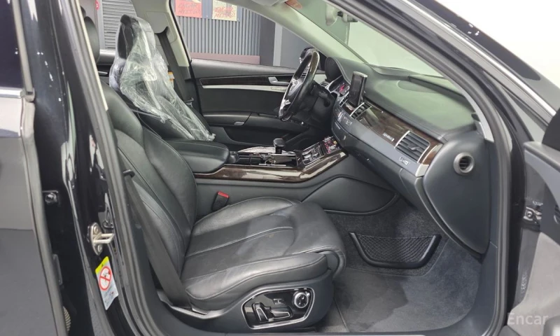 Audi A8, снимка 10 - Автомобили и джипове - 53309971