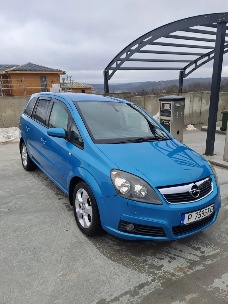 Opel Zafira, снимка 2 - Автомобили и джипове - 53396111