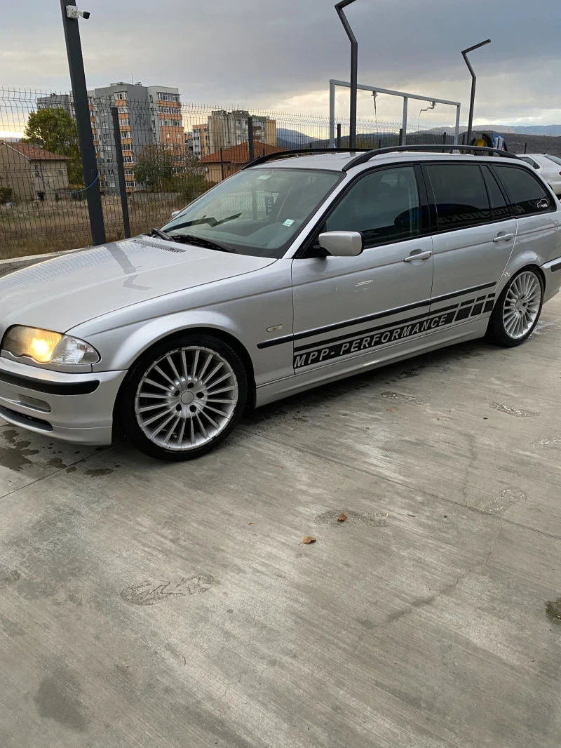 BMW 320 D, снимка 11 - Автомобили и джипове - 48808013