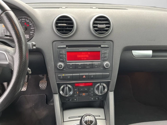 Audi A3 TDI S-Line Германия Клима  , снимка 10 - Автомобили и джипове - 52817522