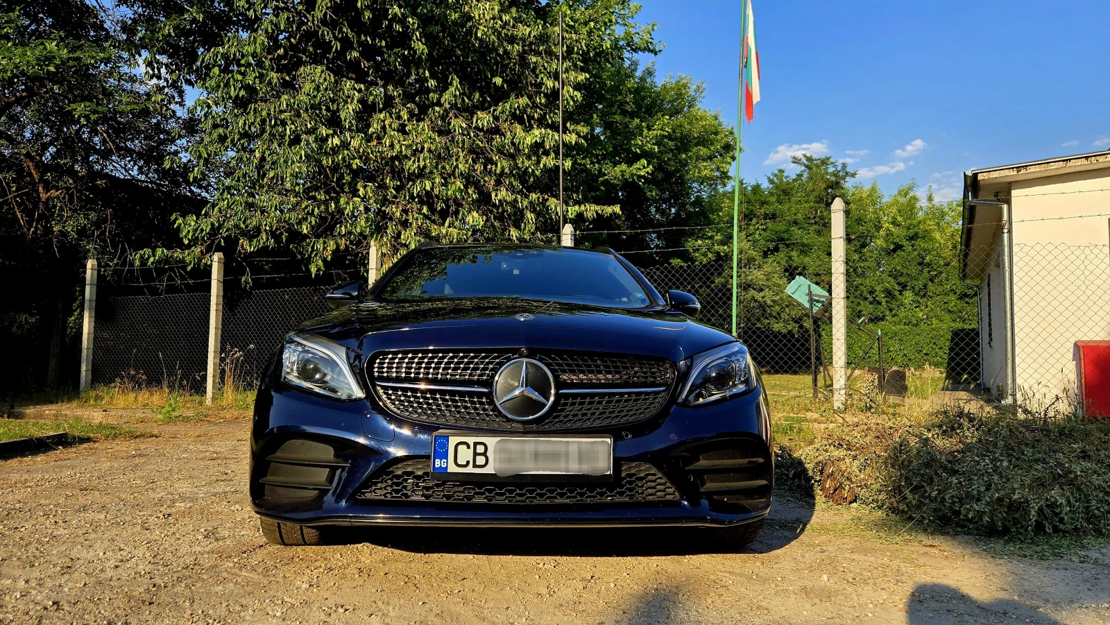 Mercedes-Benz C 300 e AMG Plug-In Hybrid 9G-Tronic, снимка 1