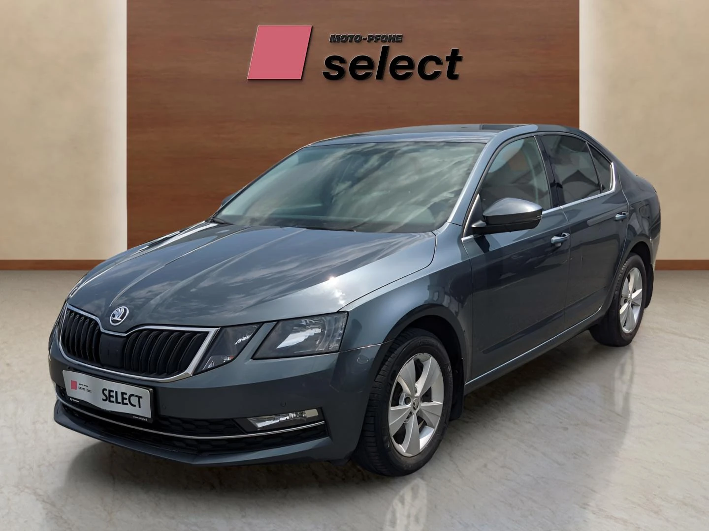 Skoda Octavia 1.6, снимка 1
