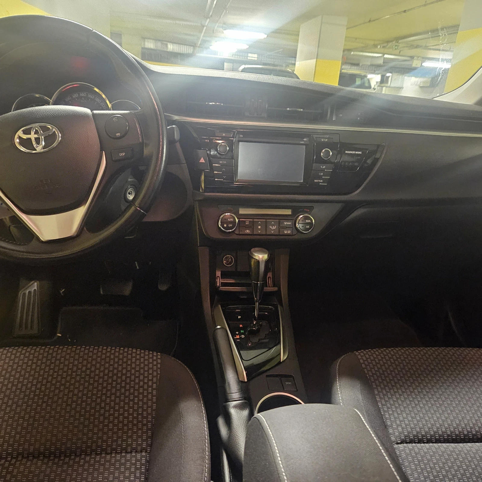 Toyota Corolla  - изображение 10