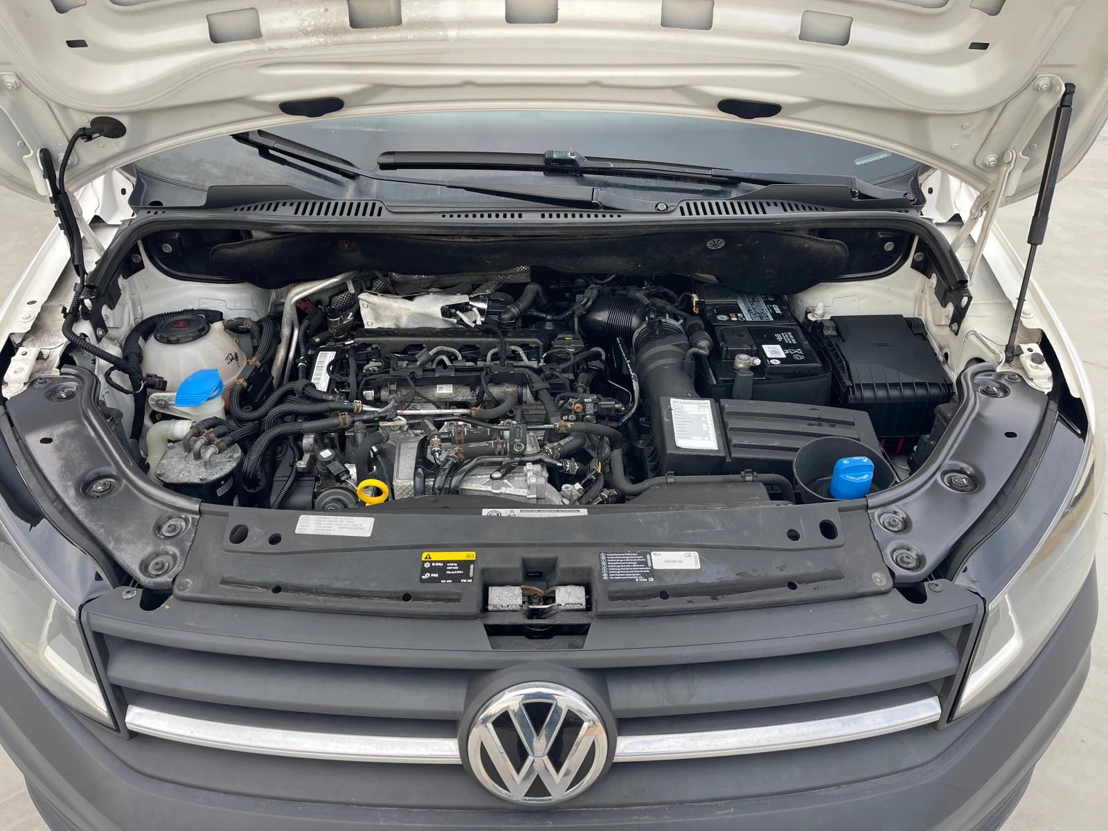 VW Caddy 2.0TDI | Mobile.bg — изображение 13