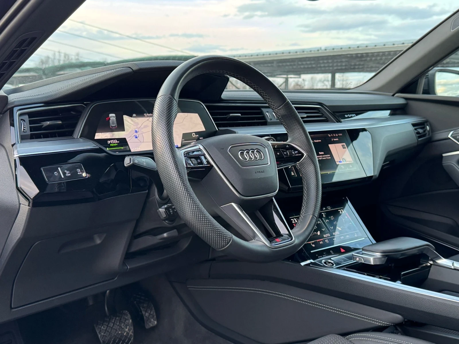 Audi E-Tron E-tron full S-line - изображение 6