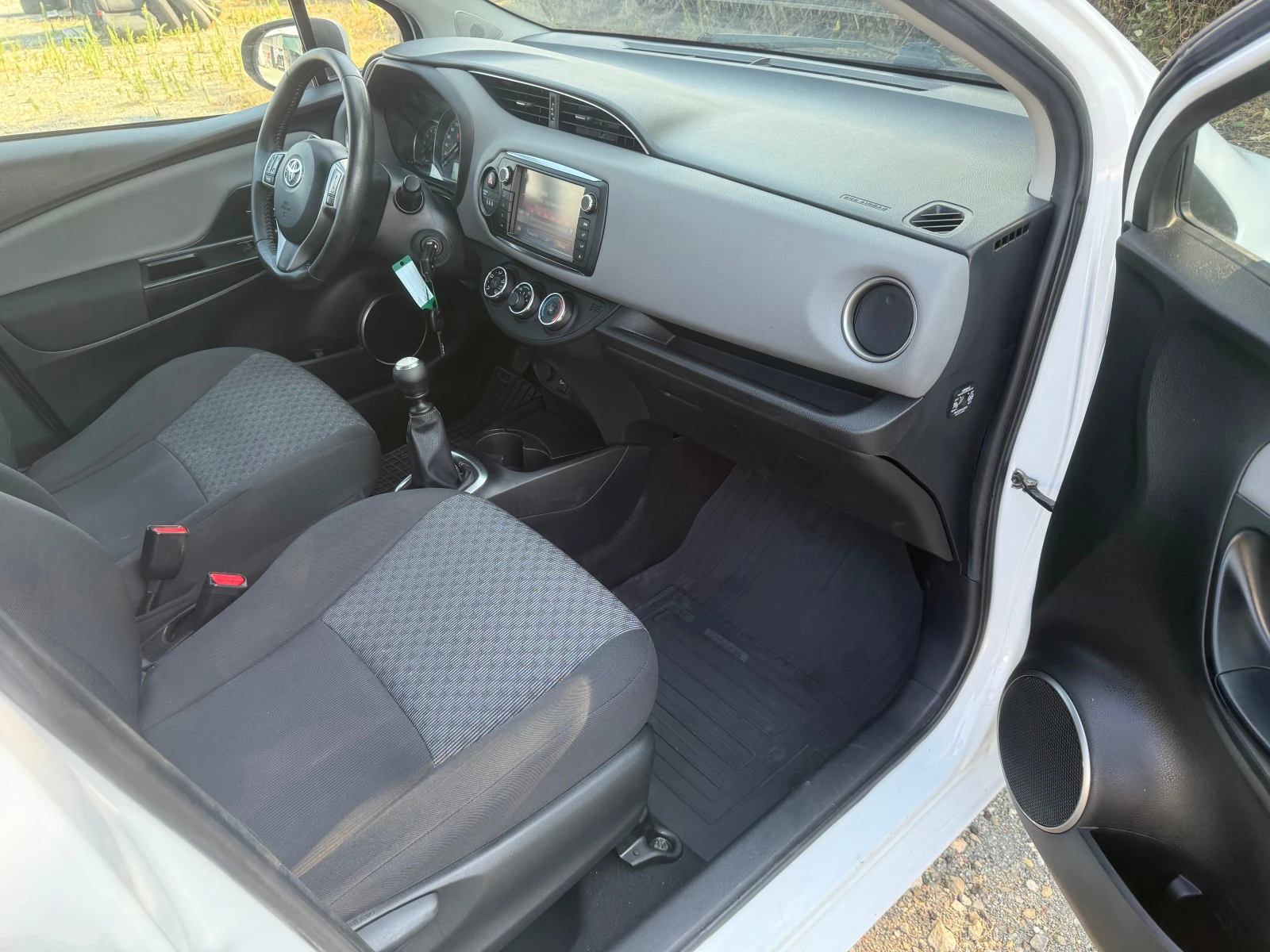 Toyota Yaris FACELIFT ШВЕЙЦАРИЯ - изображение 10