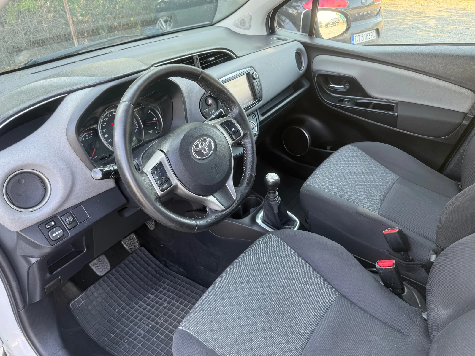 Toyota Yaris FACELIFT ШВЕЙЦАРИЯ - изображение 6