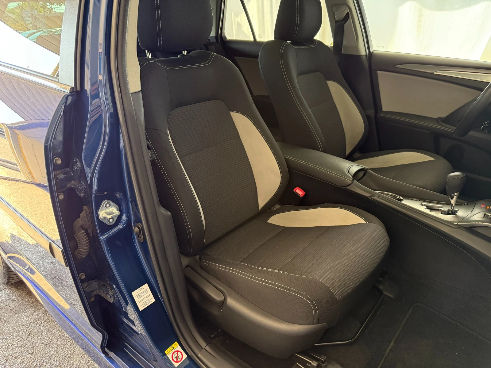 Toyota Avensis 1.8I*  *      | Mobile.bg   13