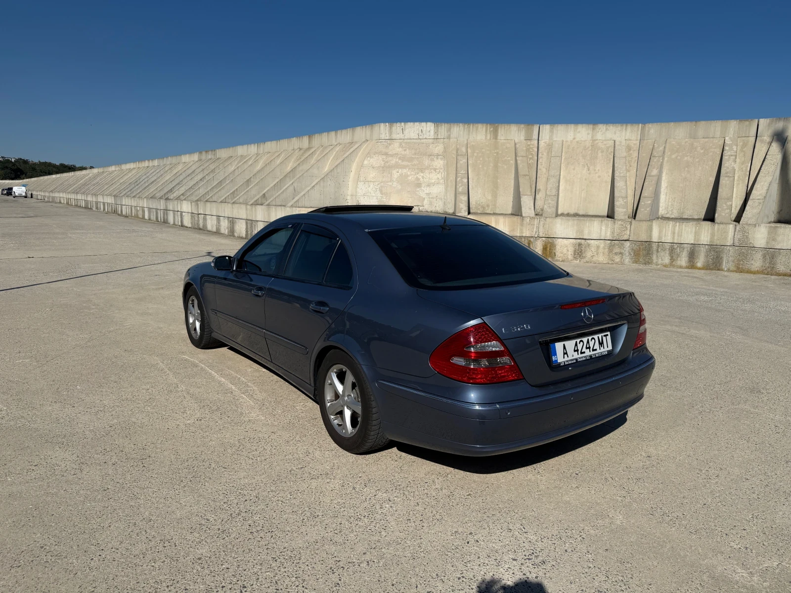 Mercedes-Benz E 320 E 320 V6/ 224ps/ Avantgarde/ Full ekstri - изображение 6