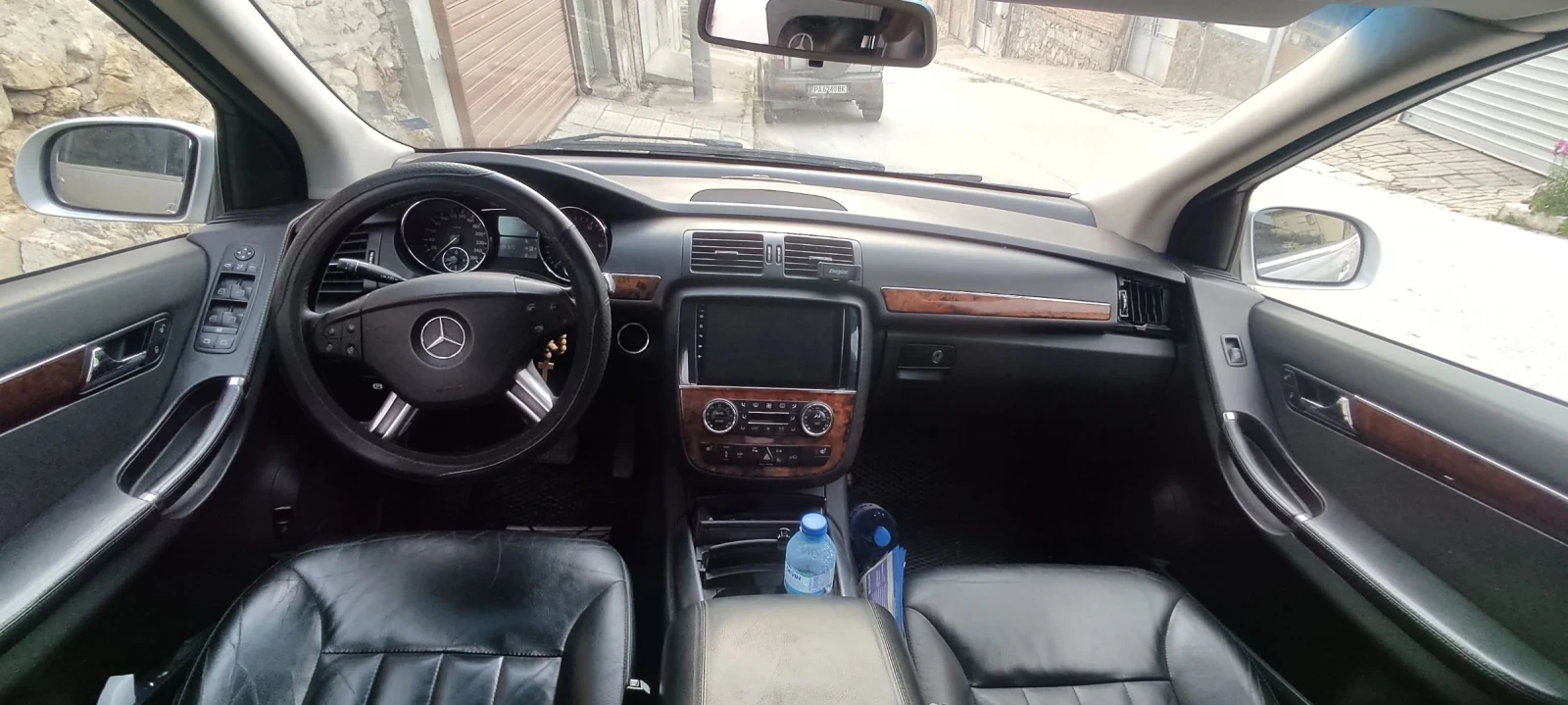 Mercedes-Benz R 320  - изображение 4