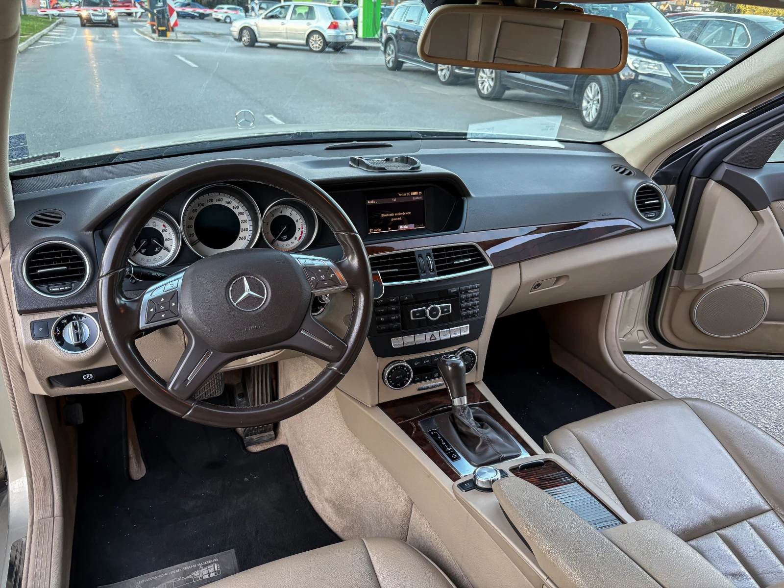 Mercedes-Benz C 180  - изображение 4
