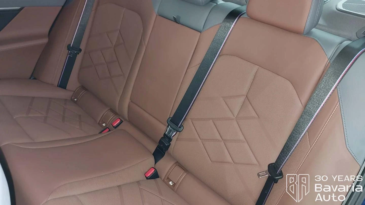 BMW i5 60 xDrive M Sport Paket  | Mobile.bg   8