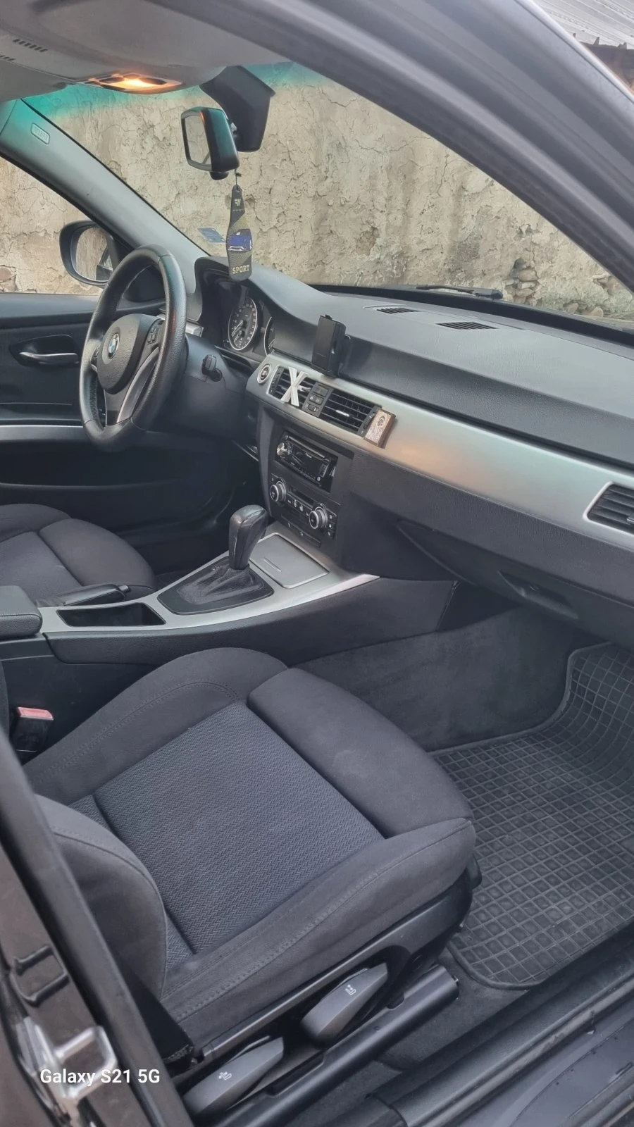 BMW 320 184 автомат - изображение 7