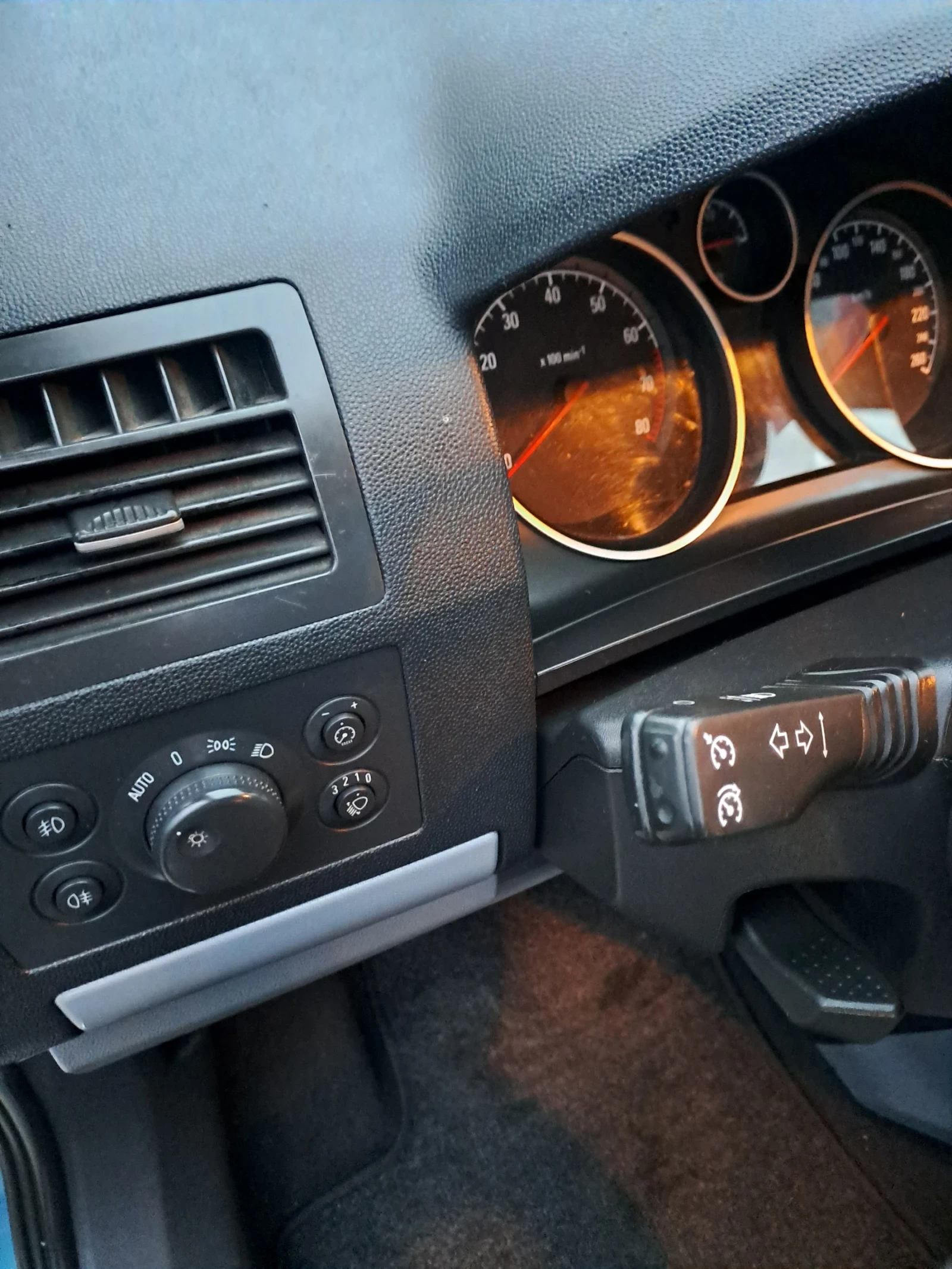 Opel Zafira | Mobile.bg � ����������� 11