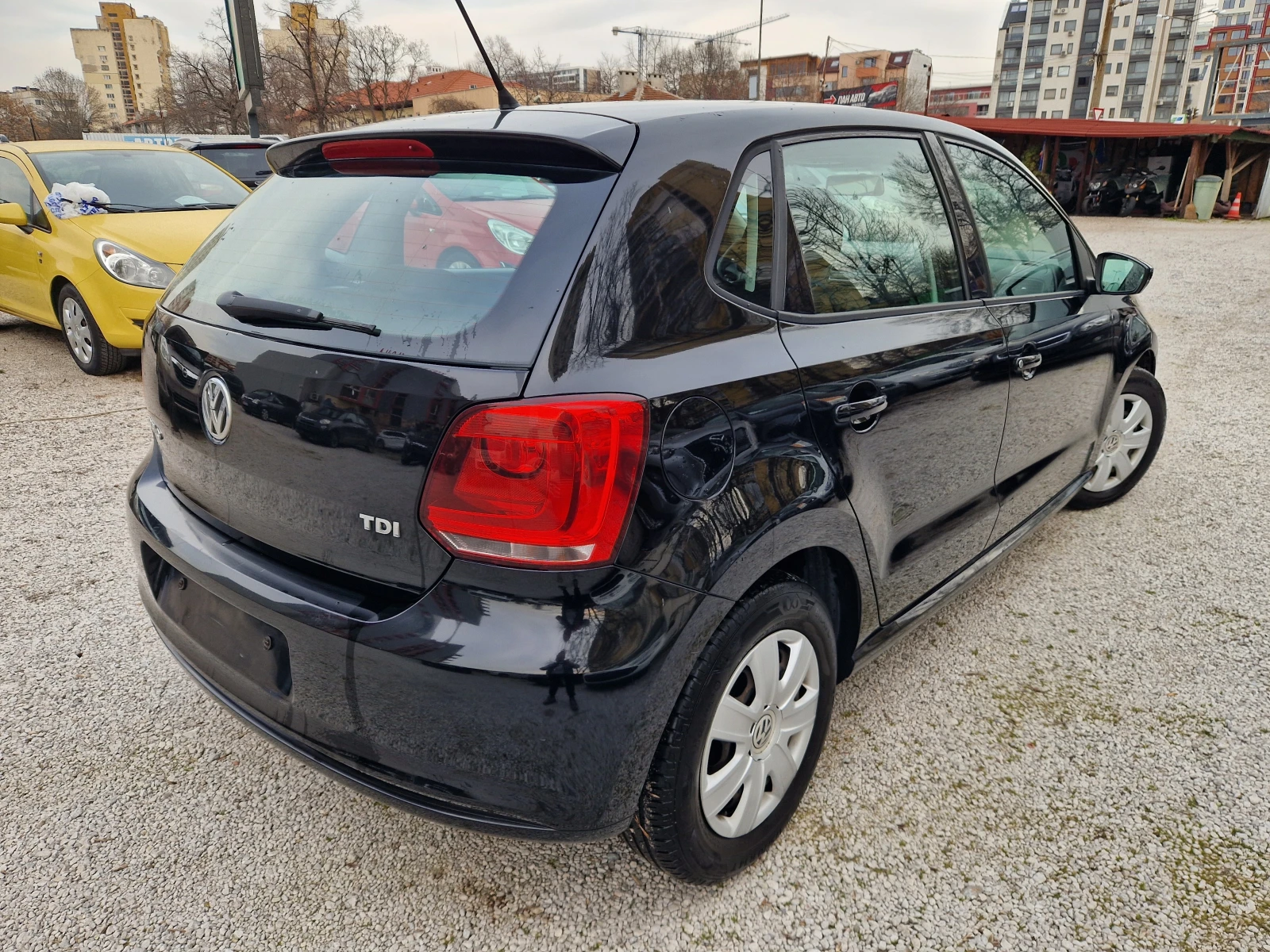VW Polo 1.2TDI/5 врати, снимка 5 - Автомобили и джипове - 53710826