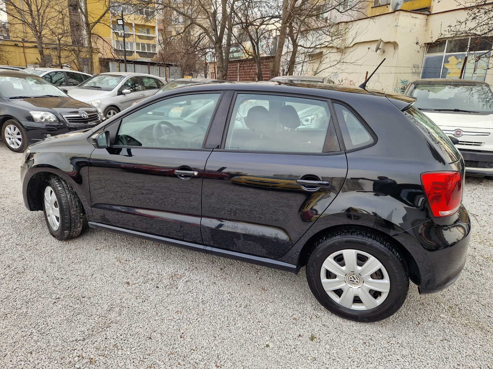 VW Polo 1.2TDI/5 врати, снимка 8 - Автомобили и джипове - 53710826