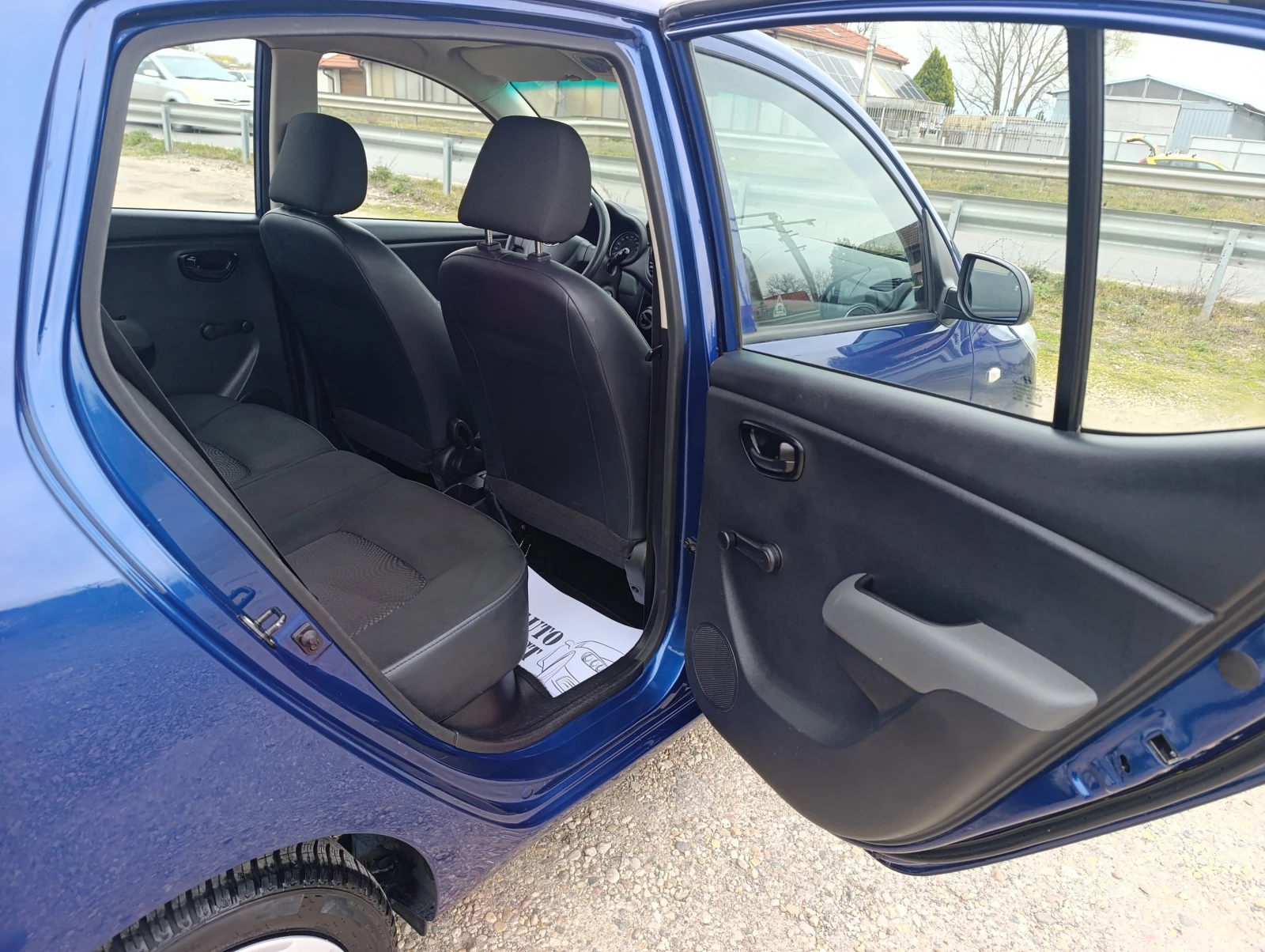 Hyundai I10 1.1i-70кс.БЕНЗИН, снимка 14 - Автомобили и джипове - 54164662