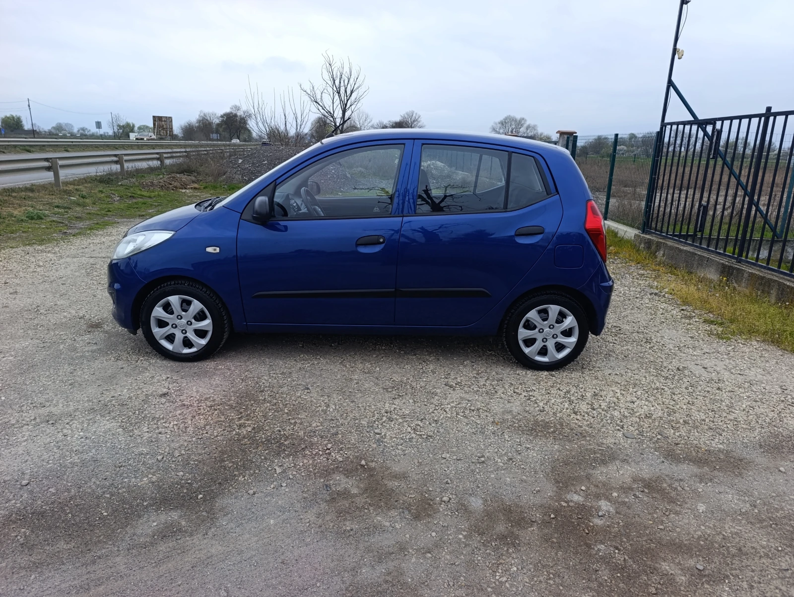 Hyundai I10 1.1i-70кс.БЕНЗИН, снимка 4 - Автомобили и джипове - 54164662