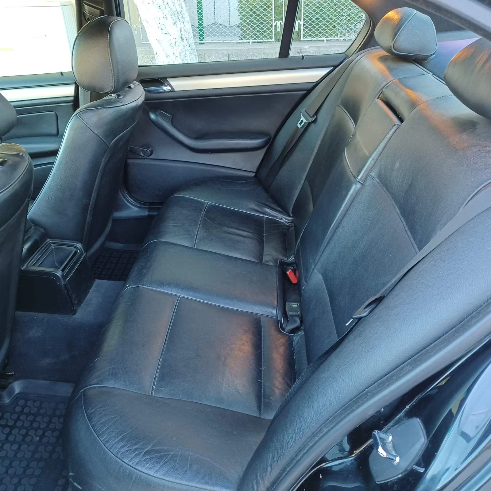 BMW 320 E46faselift, снимка 15 - Автомобили и джипове - 55364600