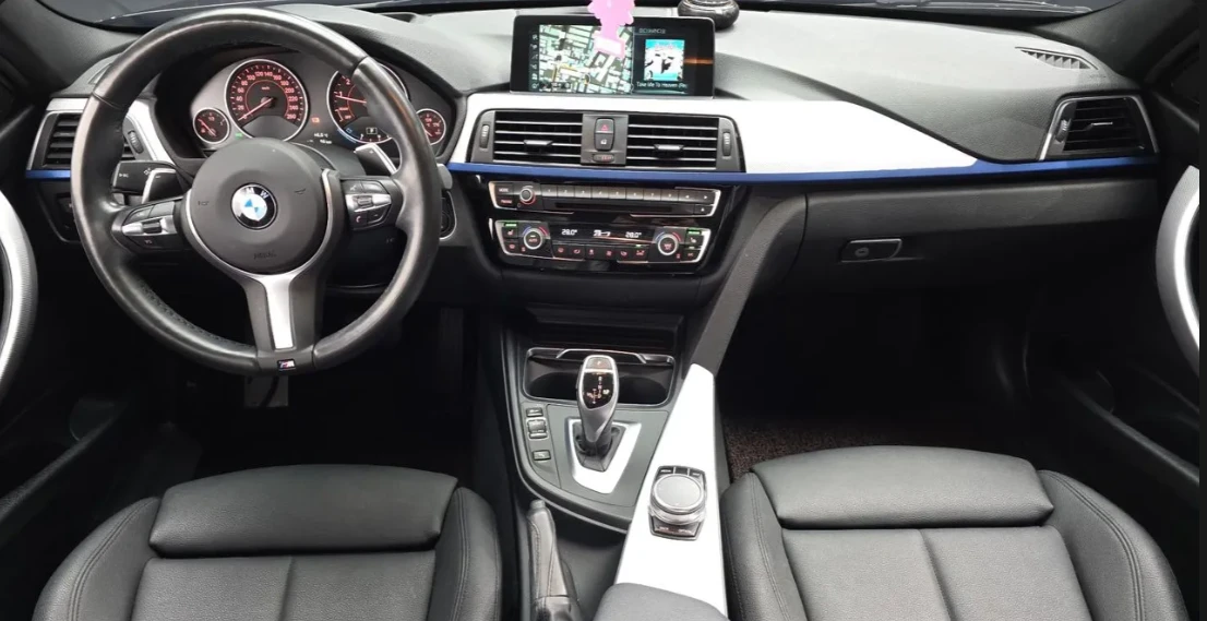 BMW 320  M Sport, снимка 7 - Автомобили и джипове - 54468670