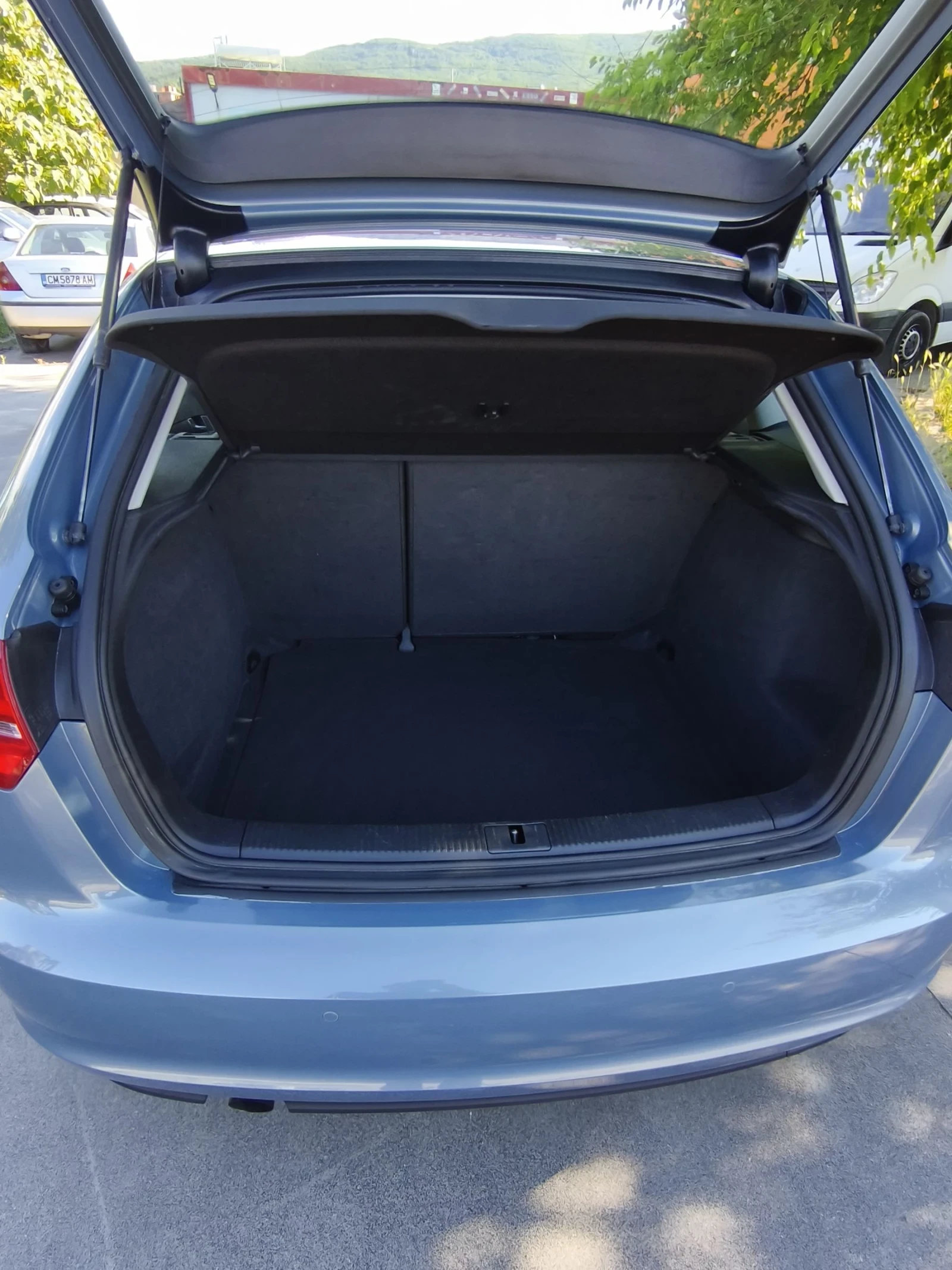 Audi A3 1.6 TDI SPORTBAC feys, снимка 16 - Автомобили и джипове - 54916827